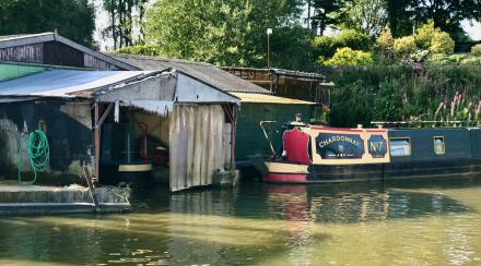 Wet Dock & Services : Chardonnay at Heyford Wharf (Taken on Tuesday 13th August 2019)<br />